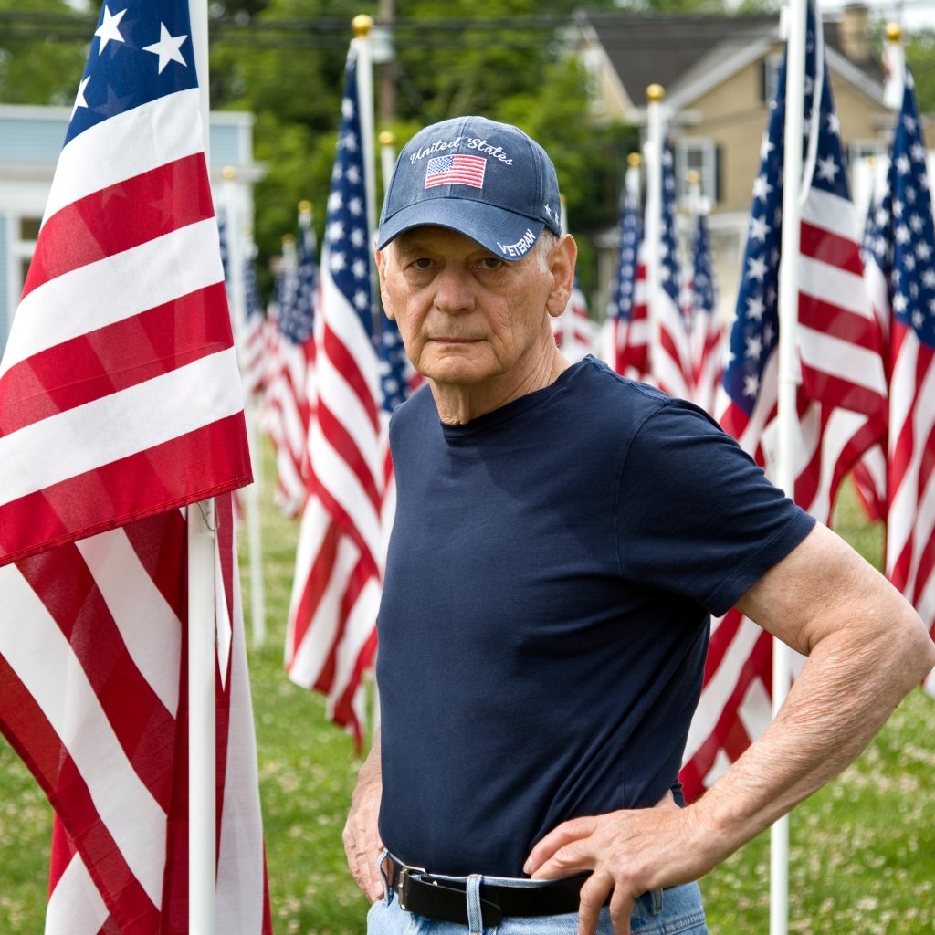 Homeless veteran assistance and community support